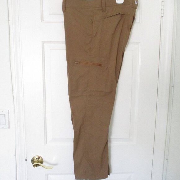 Wrangler Mens Flat Front Tan Nylon Stretch 6-Pocket Active Pant- Size 38W x 28L* - Picture 1 of 5